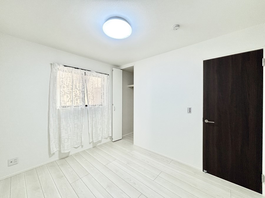 �q������ �q�������ɂ��������߂Ȏ��[�X�y�[�X�����Ղ�̋���