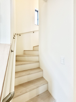 ̑ Ki͎肷tȂ̂ŏȂq܂₲̕Sł