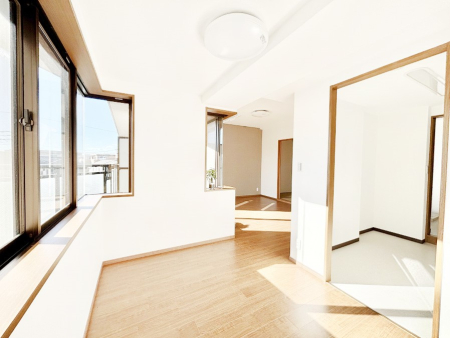 ̑ ƑRƏW܂A₩ȏ΂ŕ܂e̋ԂɂȂ肻łˁI