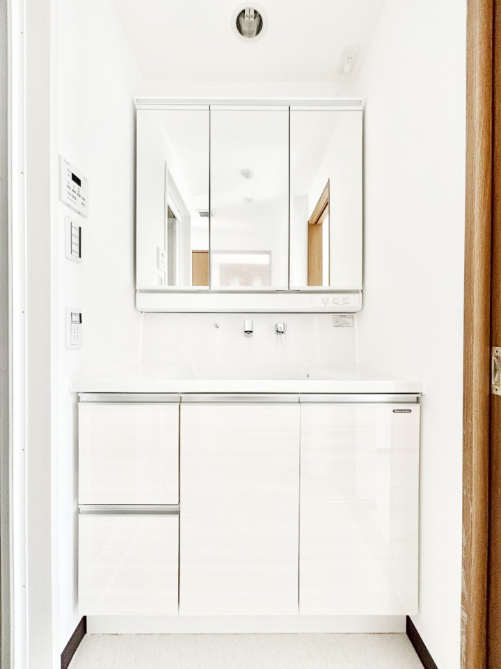 ʑEʏ OʋLrlbgEV[tʉϑŖZ̐gxxX[YɁI