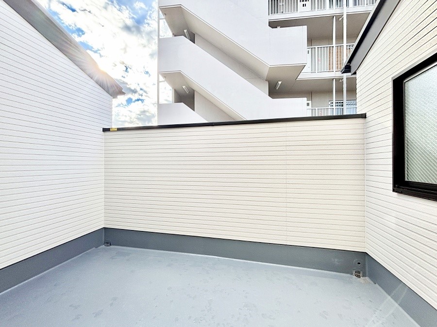 �o���R�j�[ �L�X�o���R�j�[�ł����󕨂��C�����悭�����܂��B