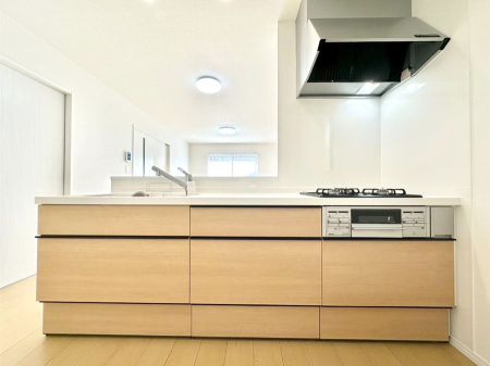 �L�b�`�� �������������I�ɁA�y�����I�V�X�e���L�b�`��  