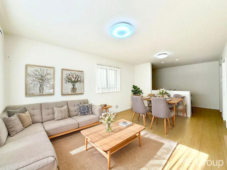 ���r���O ���Ƒ��̓��₩�Șb�����ŕ�܂�閾�邢���r���O  ���Ƌ��CG�ł�