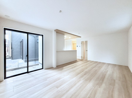 rO ̂rOłƂeB[^CI Cɓ̃O[΍XɐSn悳AbvI