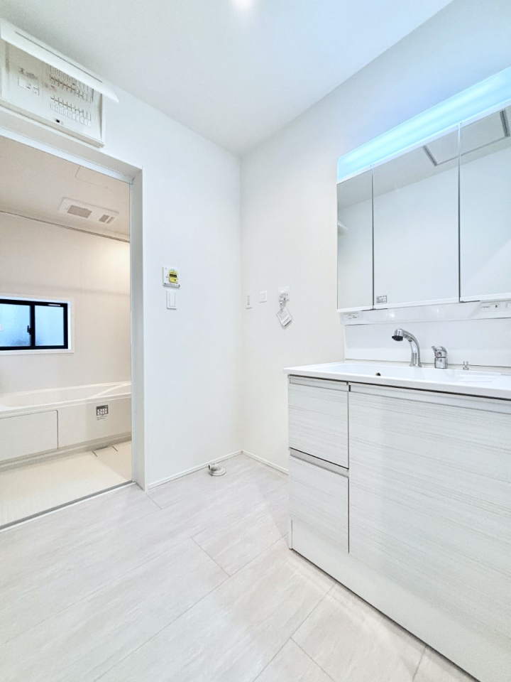 ̑ LXƂƂ̂郉h[Xy[XB  