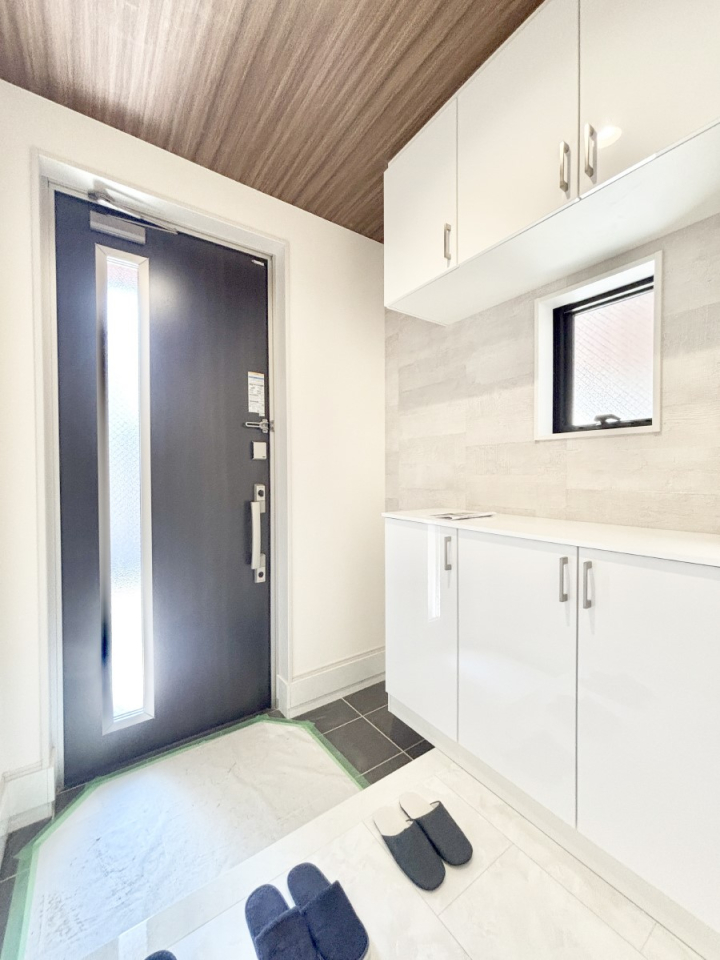 ���� ����I�𗘗p���āA���z�������������q�l�������ĂȂ��ł��܂��B