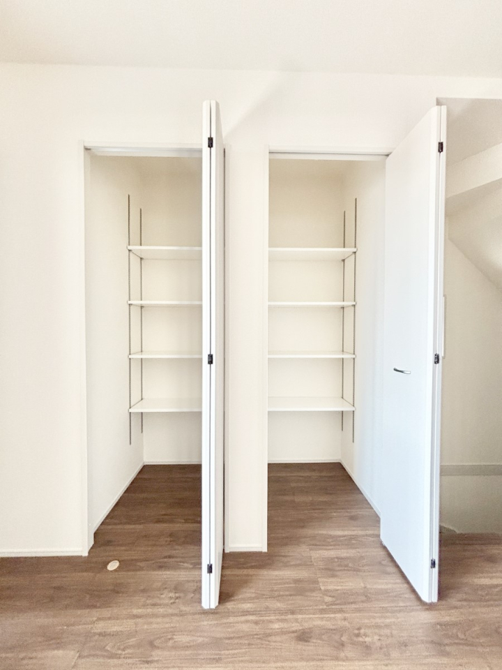 ���[ ���r���O���[�B�U�炩�肪���ȃ��r���O���X�b�L���ƕۂĂ܂��ˁB 