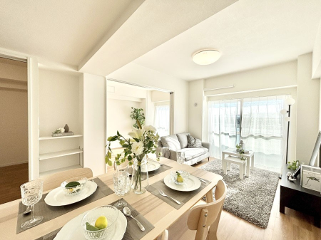 ���r���O �傫�ȑ����炽���Ղ�̗z���ƕ����������郊�r���O  