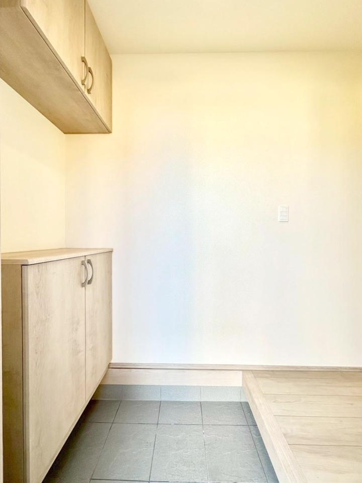 ���� �Ƒ��̋A��₨�q�l�������������}���錺��  