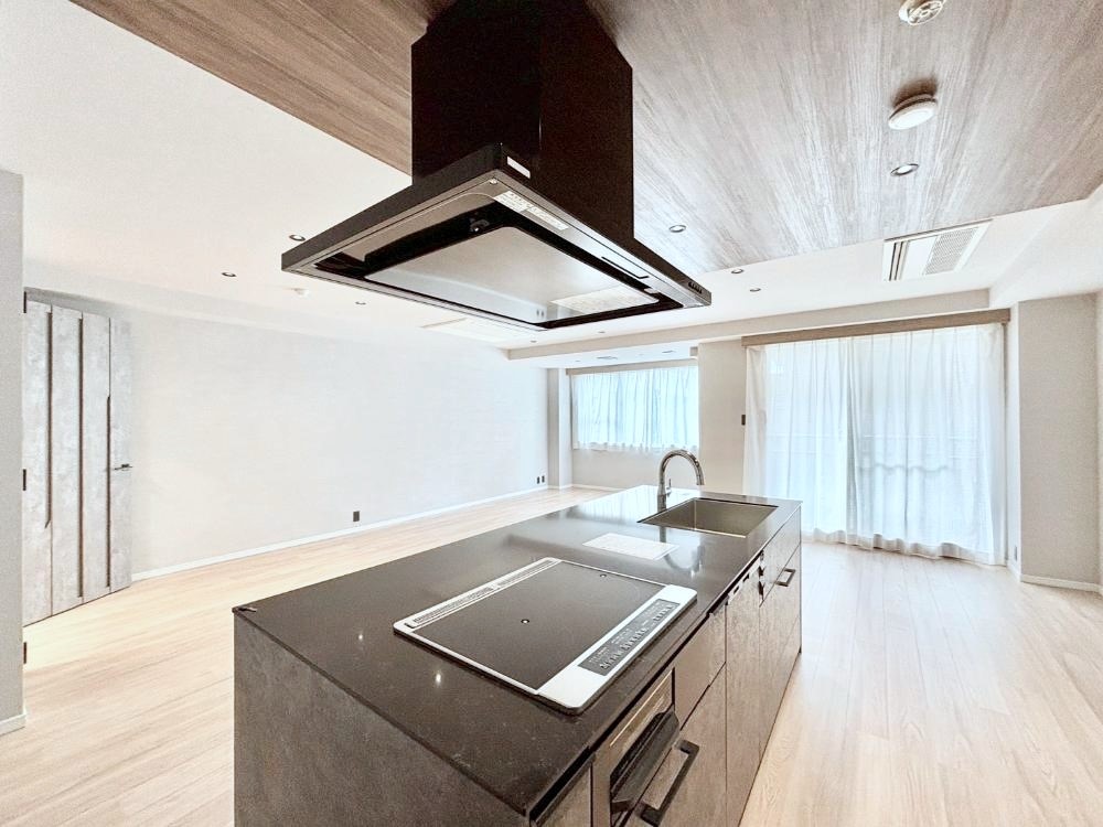 �L�b�`�� �����g���L�b�`��������A�g���₷�����������̂��₷���ɂ������܂����B  