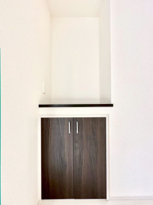 ���̑����� ���r���O���[�B�����Ɏ��[������ƕ����W�܂�LDK���X�b�L���Еt�������ł��ˁB  