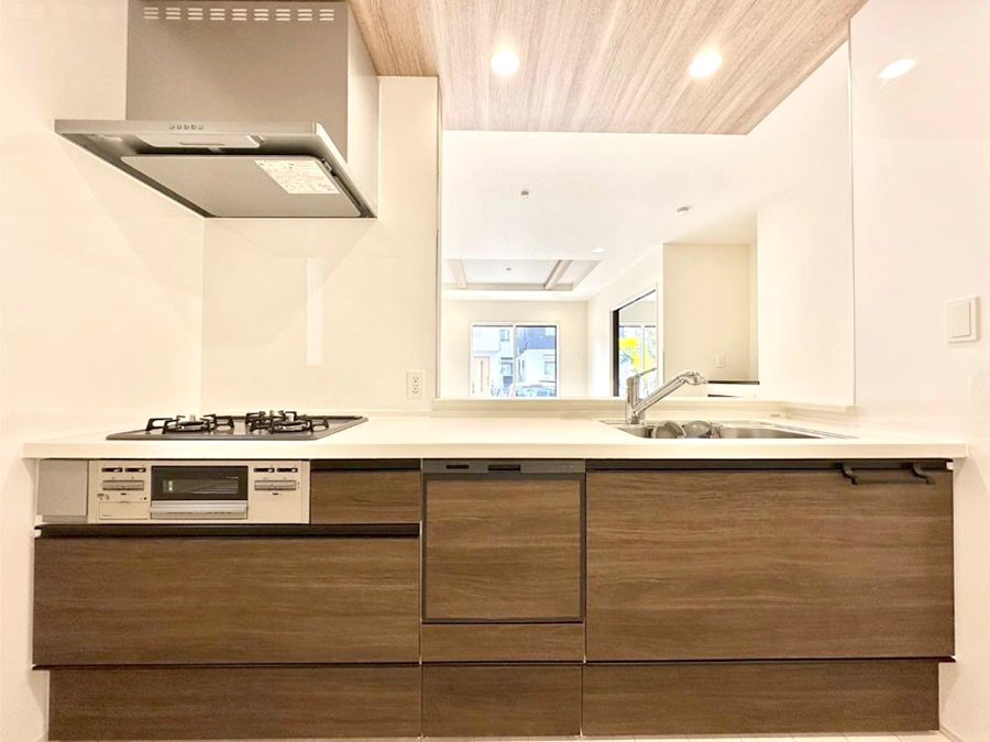 �L�b�`�� �������������I�ɁA�y�����I�V�X�e���L�b�`��  