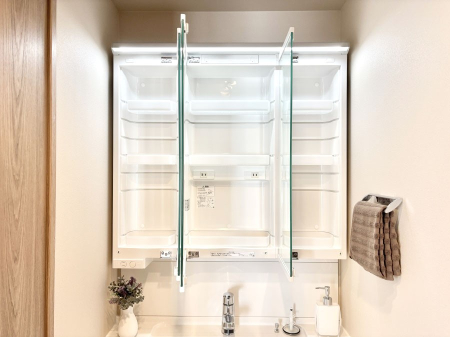 ̑ Oʋ̗ɁAϕiqpiȂǂ[\Bʑƕۂ܂I