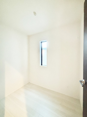 ���̑� 2�K�̃T�[�r�X���[��2.5��