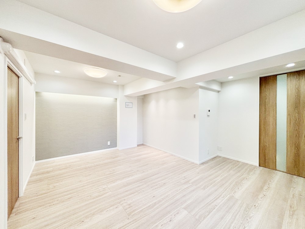 ���̑����� �Ƒ������R�ƏW�܂�e���̃X�y�[�X�ɂȂ肻��