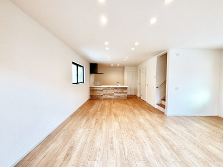 rO Kȏg[tBRƂƑW܂c𖞋ił܂