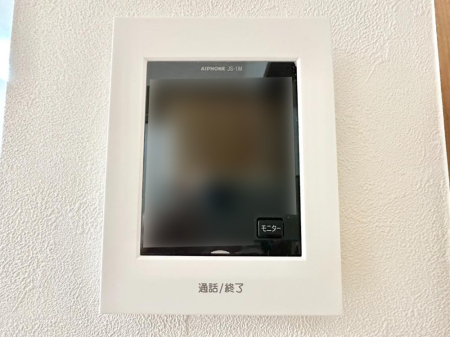 ���̑����� ���q�҂��m�F�ł���s�u���j�^�[�t�C���^�[�t�H��