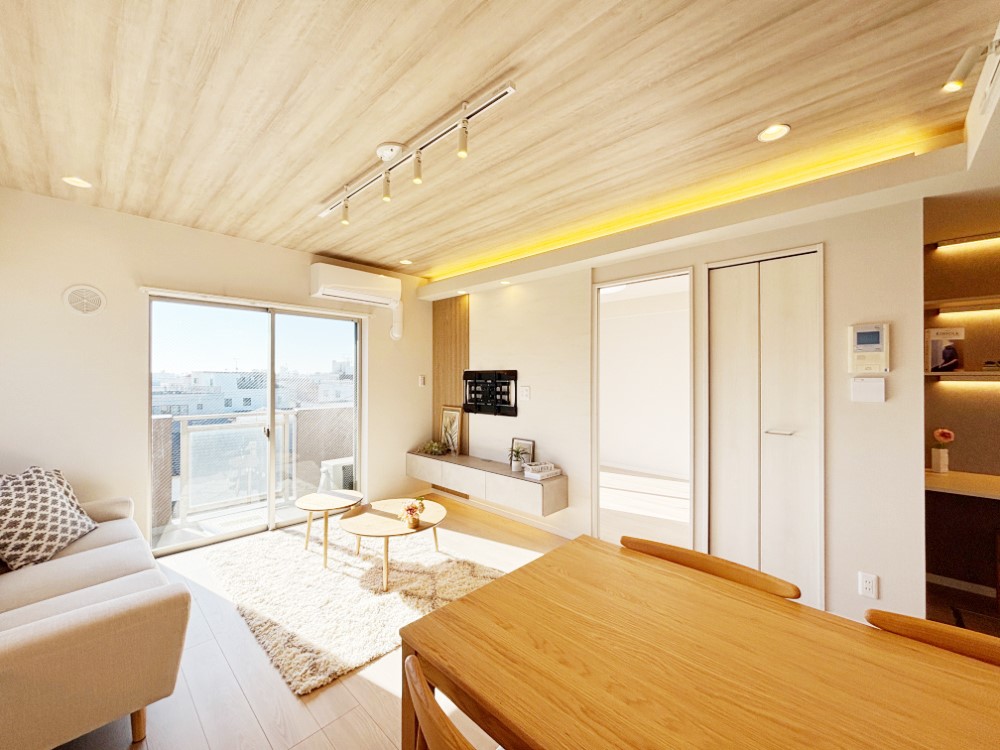 rO Ƒ̓₩Șbŕ܂閾邢rO