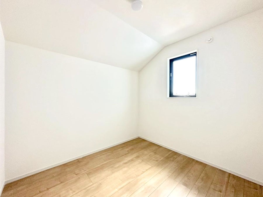 �q������ ������̂₳���������S�n�悢�v���C�x�[�g���[��