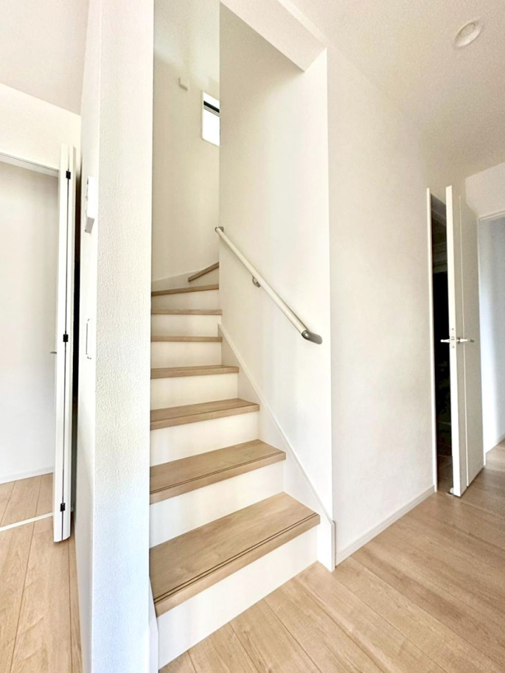 ���̑� �K�i�͎肷��t���Ȃ̂ŏ����Ȃ��q���܂₲����̕������S�ł�  