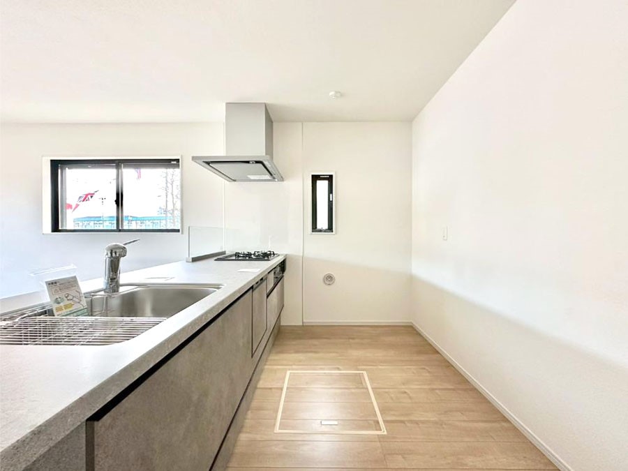 �L�b�`�� ��Ƃ肠��L�b�`���ł͂��Ƒ��Ɗy�������������ł��܂��B