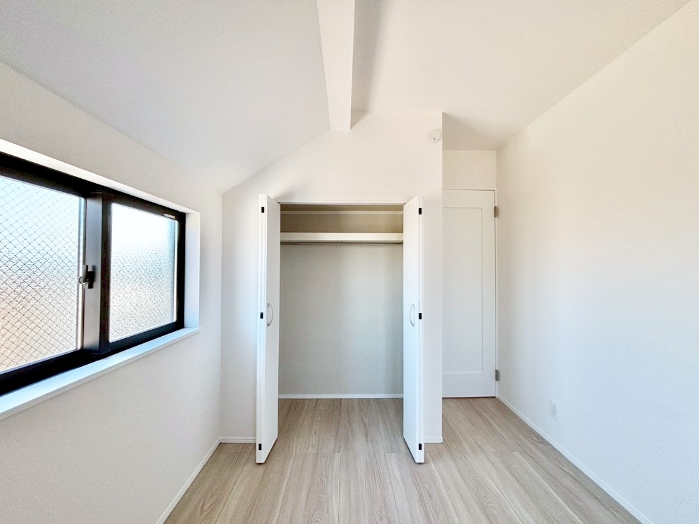 �q������ �q�������ɂ��������߂Ȏ��[�X�y�[�X�����Ղ�̋���