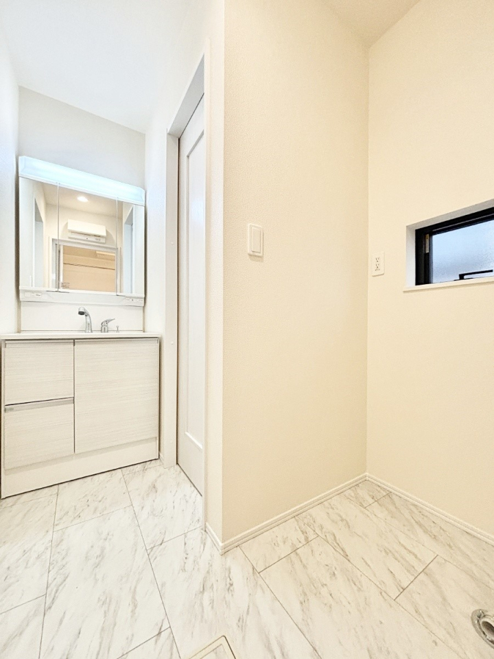 ���ʑ�E���ʏ� ���q���񂪂������A��􂢂����ł��Ă��ꂻ���Ȑ��ʏ��I