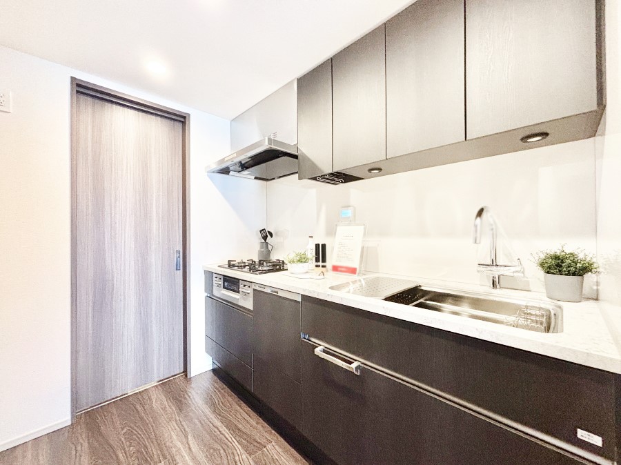 �L�b�`�� ��Ƃ肠��L�b�`���X�y�[�X�ł�������H��̌�Еt�����X���[�Y�ɁI