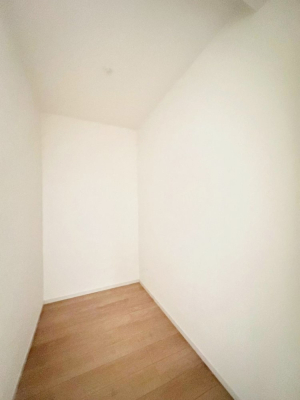 ���̑� �E�H�[�N�C���N���[�[�b�g�̊��p�Ő�����ԃX�b�L���@