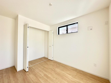 �q������ �q�������ɂ��������߂Ȏ��[�X�y�[�X�����Ղ�̋���