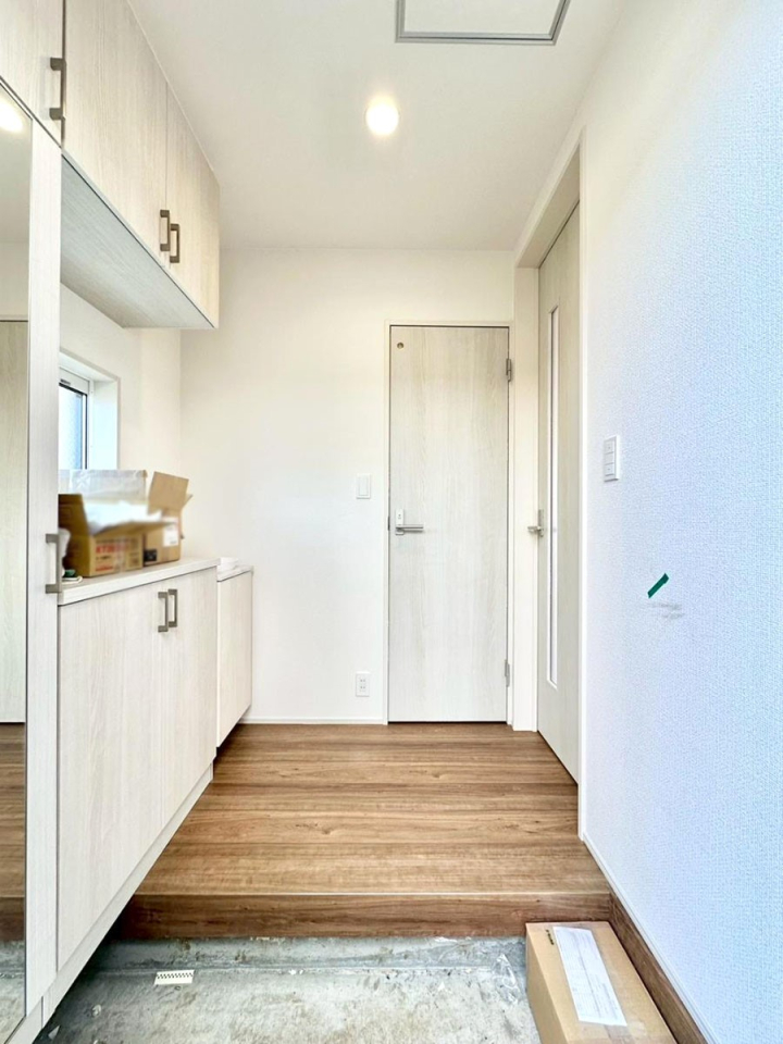 ���� �Ƒ��̋A��₨�q�l�������������}���錺��  