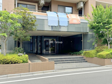 �G���g�����X -