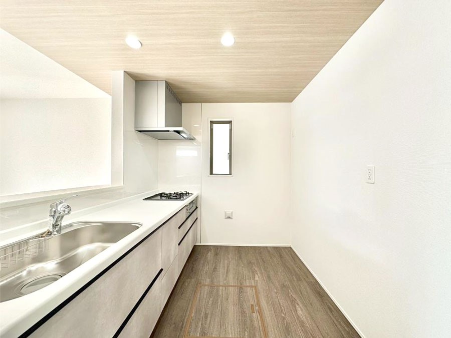 Lb` Ƃ肠Lb`ł͂ƑƊył܂B