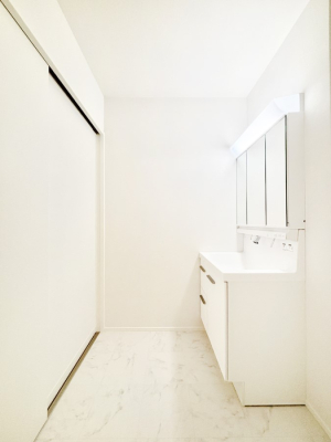 ̑ Ƃ̐ʃXy[XŒ̐gxxNN