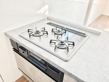 ̑ KXR͂rZT[ځBΗ͒߂łtEYhł܂B