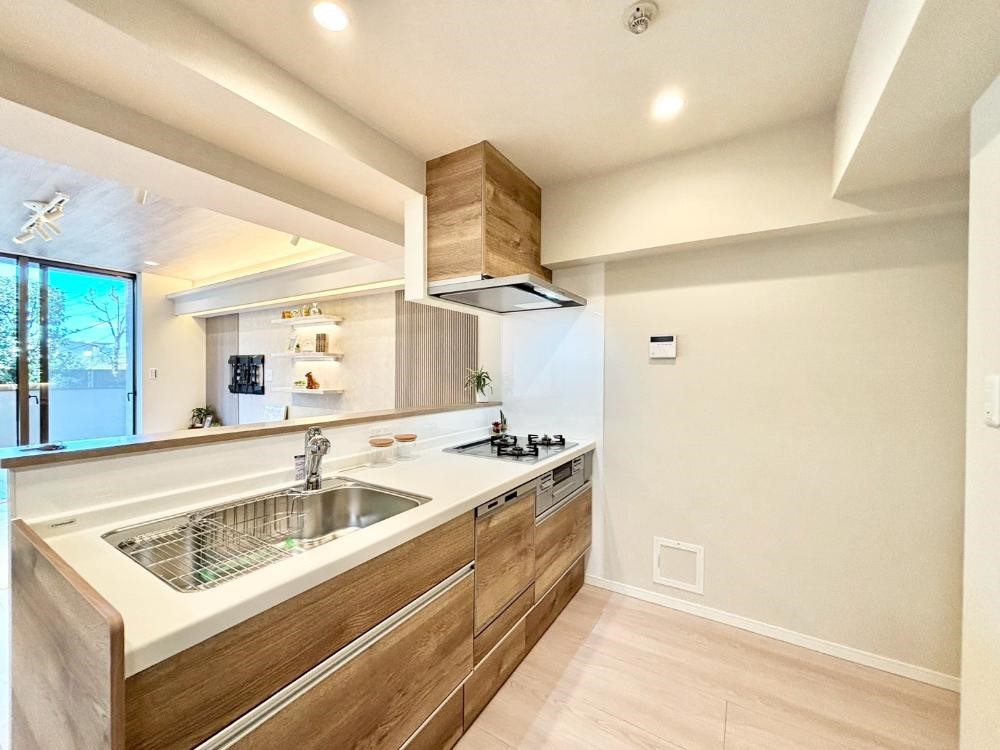 Lb` Ƒ̉beޑΖʃLb`B̃pp}}ƑƉ߂ԂI