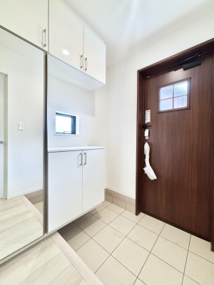 ���� ����I�𗘗p���āA���z�������������q�l�������ĂȂ��ł��܂��B