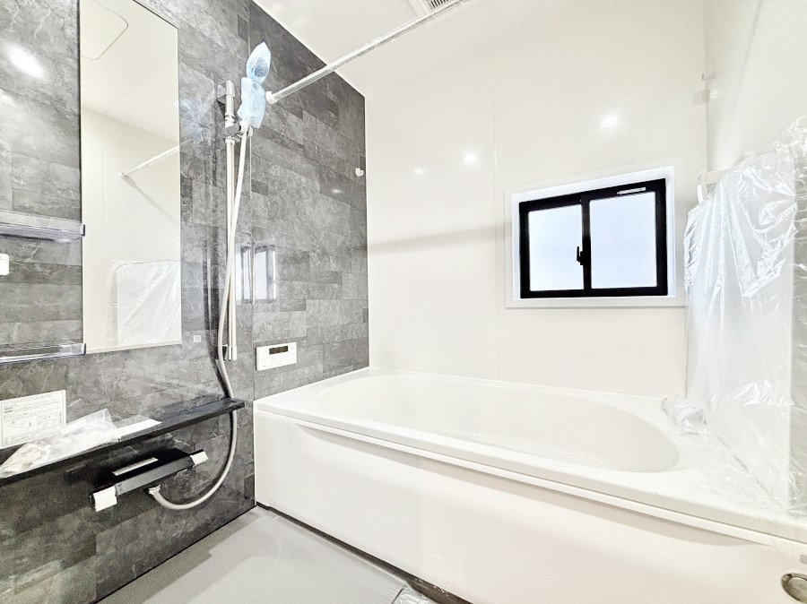  ̂_[NJ[ɂoX[1̔tbVI