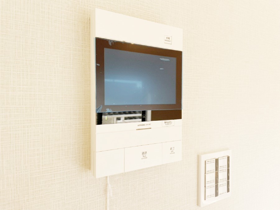 ̑ TVj^[tC^[tHtĂăZLeB[  