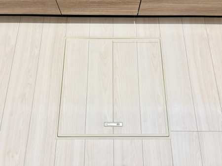 ���̑����� �������[�t���I���p�i�E���p�i�̎��[�ɂ��劈��B