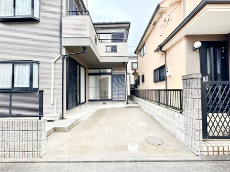  ڂ̑OԏꂾƉJ̓ʂɂ֗ł