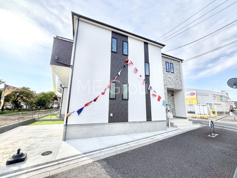 nOώʐ^ 炵₷ƋSn̗ǂɂVvŖÔȂfUC I