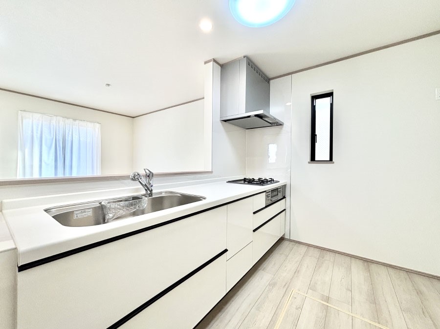 Lb` Ƃ肠Lb`ł͂ƑƊył܂B