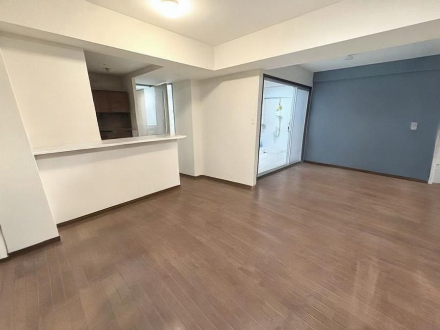 rO Ƒc̎ԂȂ났̃rO_CjOB   CGH