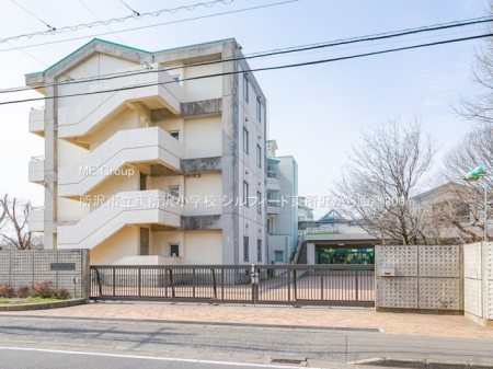 ���ӊ� ���w�Z 300m ����s�������򏬊w�Z