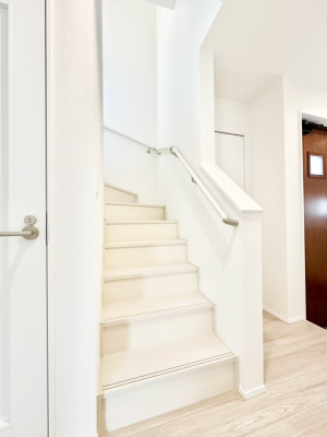 ���̑� �K�i�͎肷��t���Ȃ̂ŏ����Ȃ��q���܂₲����̕������S�ł�