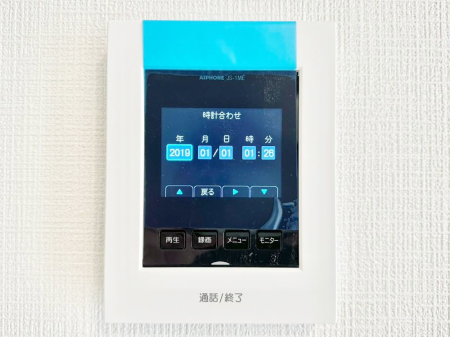 ���̑����� TV���j�^�[�t�C���^�[�t�H�����t���Ă��ăZ�L�����e�B�[��