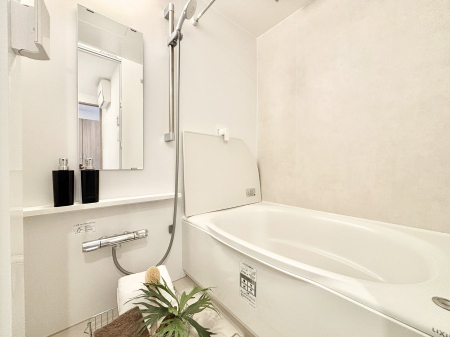 ���ӊ� �h���b�O�X�g�A 300m �t�@�~���[�}�[�g �˓c�V�]���ʂ�X