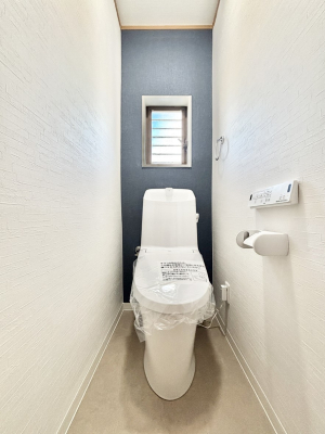 �g�C�� �g�C����1�K��2�K���ꂼ��ɔz�u����Ă��ĂƂĂ��֗��ł��B 