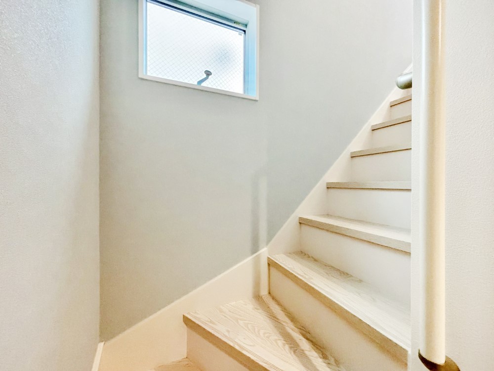 ���̑� �K�i�͔��Â��Ȃ肪���ł����A�����t���Ȃ̂Ŗ��邢��ԂɁB